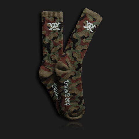 Balls Deep Logo Men's Socks In Green Camo